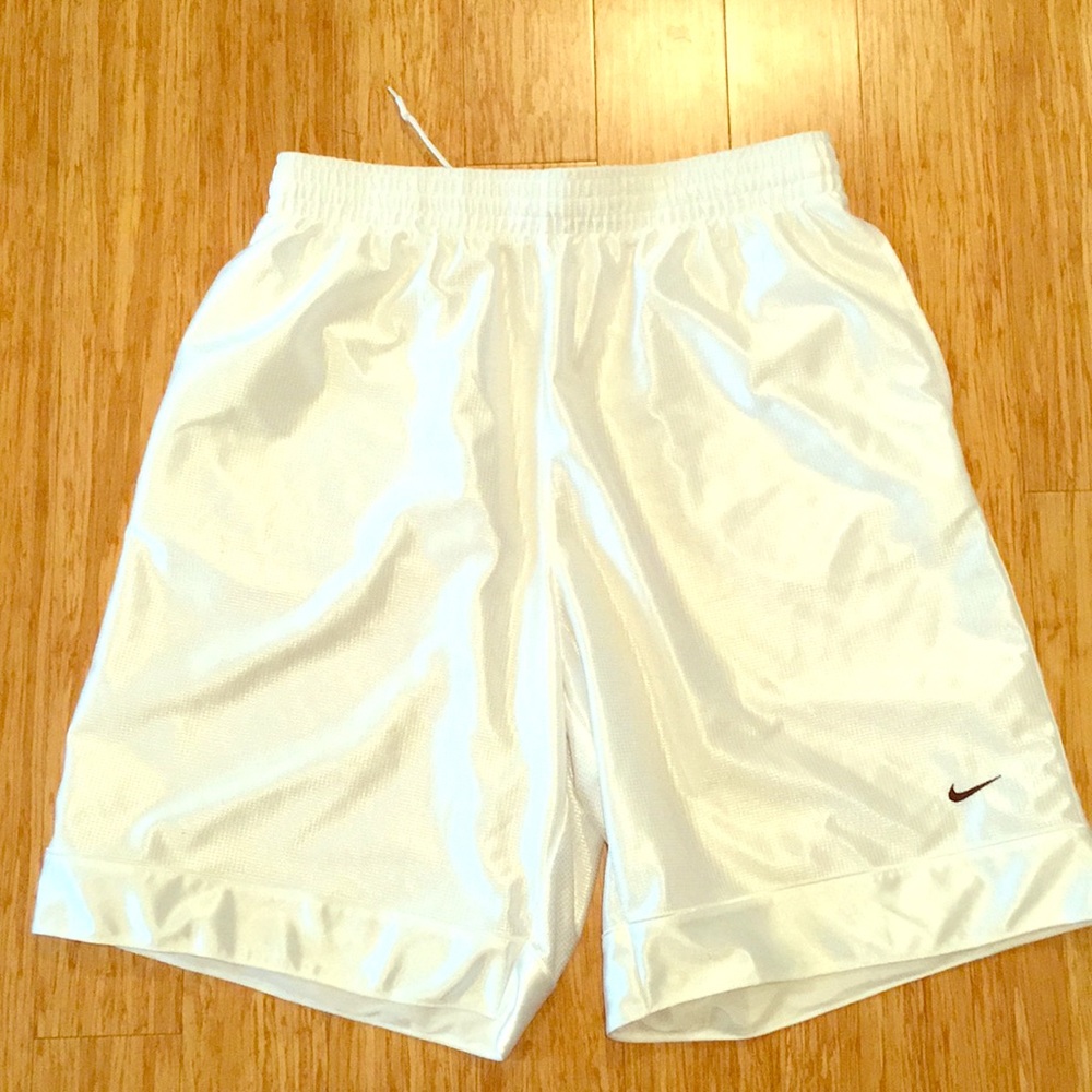 White nike basketball shorts